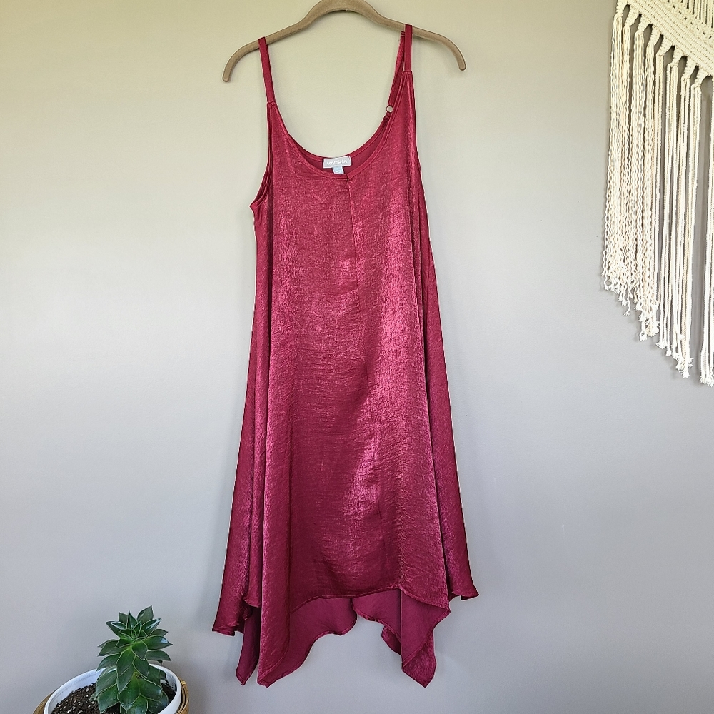 Lovesick | Burgundy Handkerchief Hem Dress